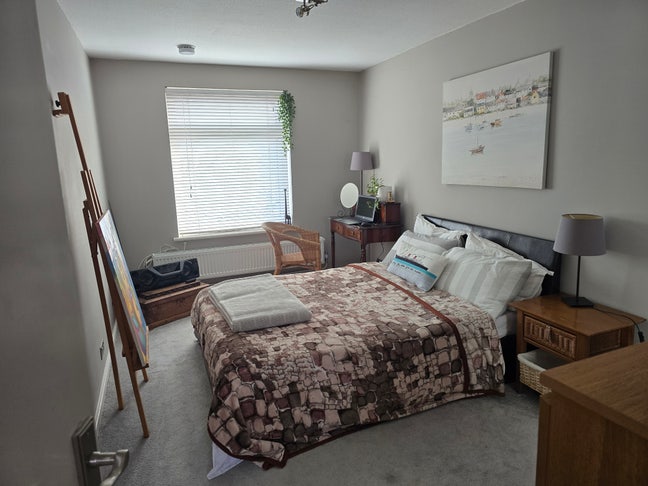 Spacious Double Bedroom for rent in Cheshunt Main Photo