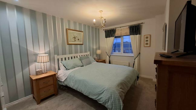 Lovely beautifully furnished double bedrooms  Main Photo