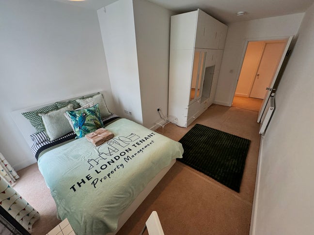 🏡 Cosy Room in Modern Flat – Rennie Street, SE10 Main Photo