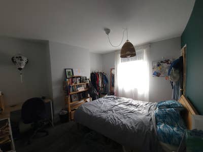 Room for professional working in York Main Photo