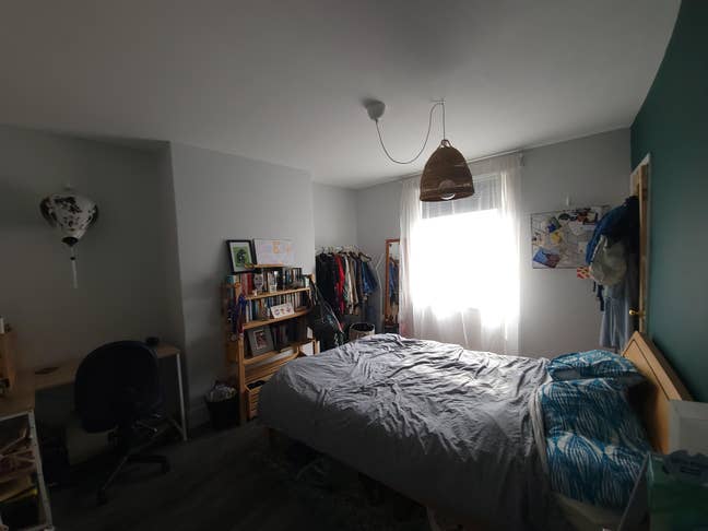 Room for professional working in York Main Photo