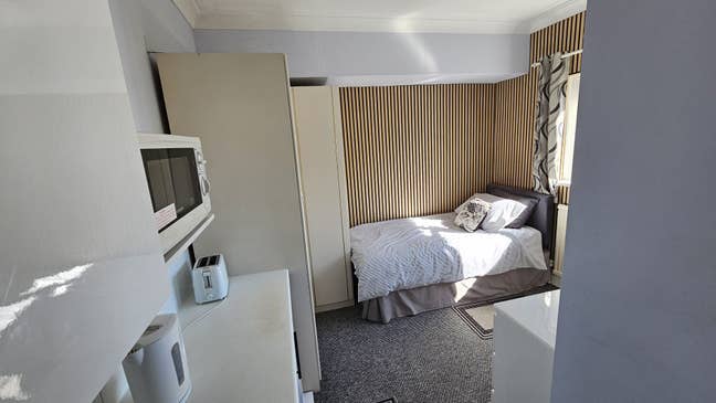 Newly furbished cosy single room Main Photo