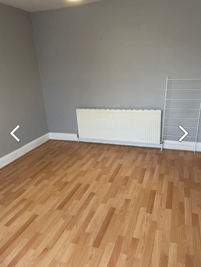 Double room available as furnished  Main Photo