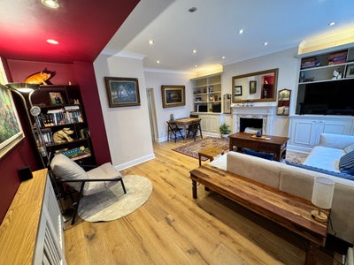 Spare room in West Kensington Main Photo