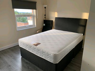 Rooms Close to City Centre Worcester  Main Photo