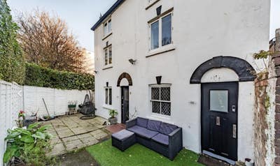 City Centre Cottage Main Photo