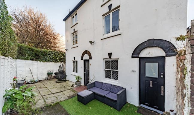 City Centre Cottage Main Photo