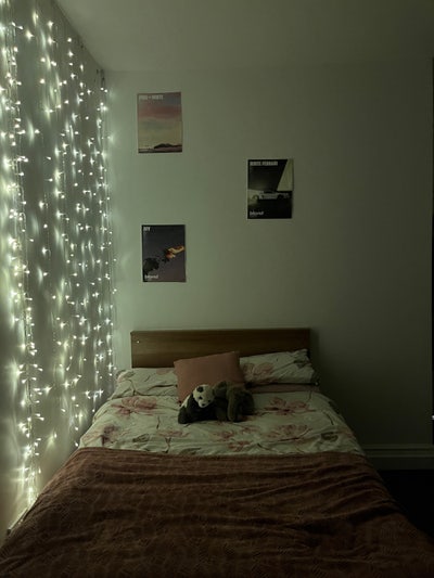 Double room available in shared house Main Photo