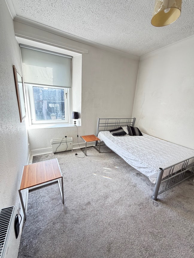 Double bedroom in Stirling city centre Main Photo