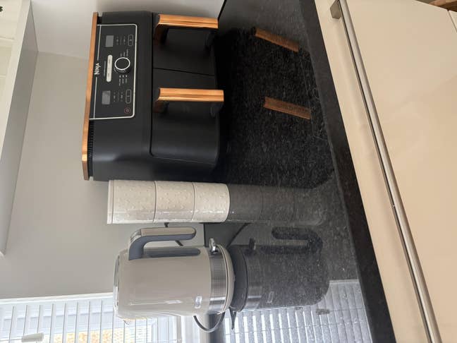 1 bedroom apartment  Main Photo