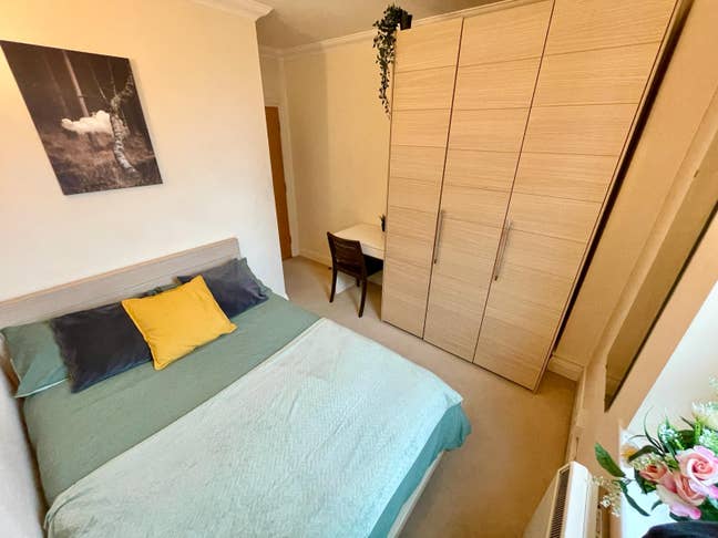 ✨ Modern Double Room in Crossharbour – Bills Inc. Main Photo