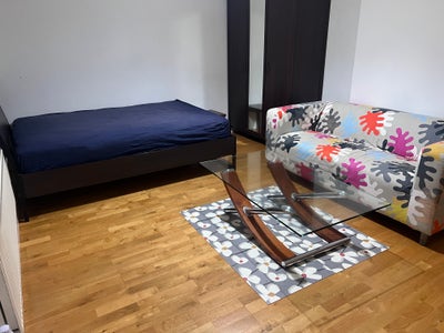 A large double room with en-suites available  Main Photo