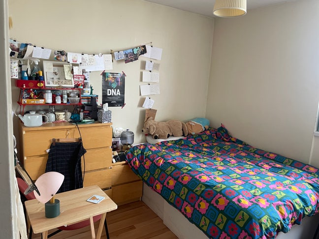 Double room to rent in Southfields Main Photo