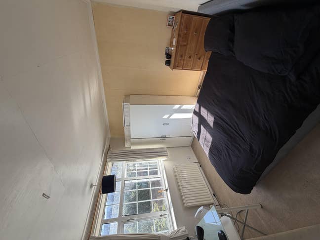 🏡 Double Room Available in Clapham Common – Mid A Main Photo