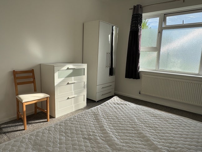 Double Room with Ensuite bathroom Main Photo