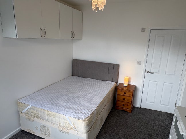 Double Room with Ensuite bathroom Main Photo