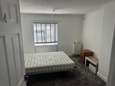 Spacious double room  Main Photo