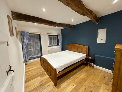 Rooms to Rent - No deposit- Bills included Main Photo