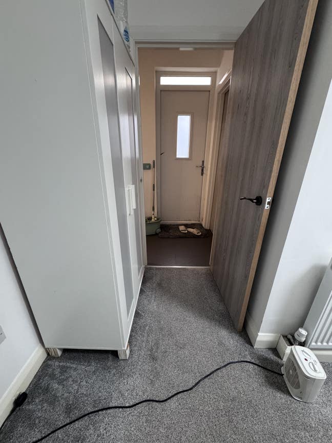 Single Room Main Photo