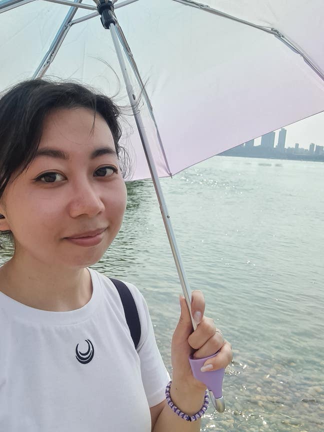 Looking for double or spacious single room! Main Photo