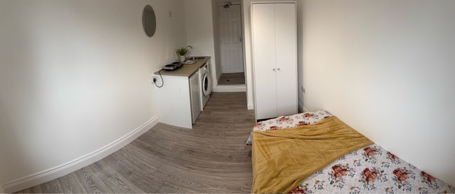 Studio available in Leyton  Main Photo