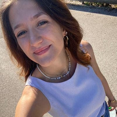 Looking for a short-term sublet ASAP Main Photo