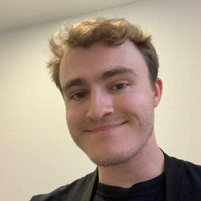 Creative looking for like-minded Flat share Main Photo