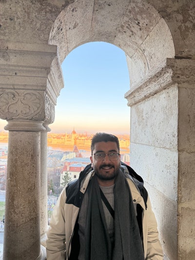 Looking for a room / buddy -up Main Photo