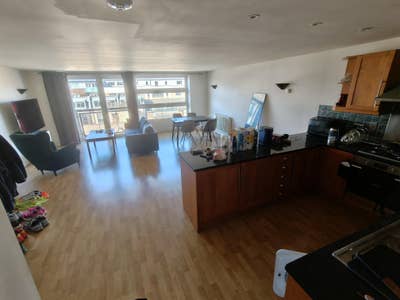 En-suite double debroom in a russian-speaking flat Main Photo