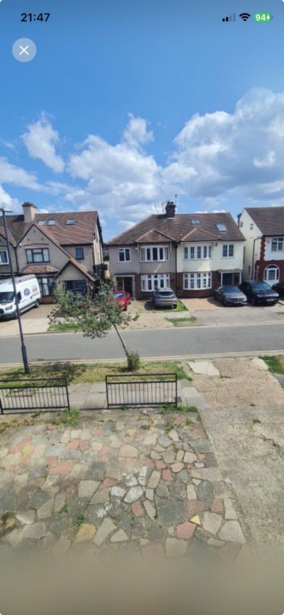 Spacious Double En-suite  room ( HA12JX) Main Photo