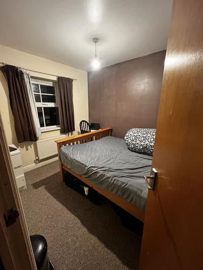 Double bed room to rent  Main Photo