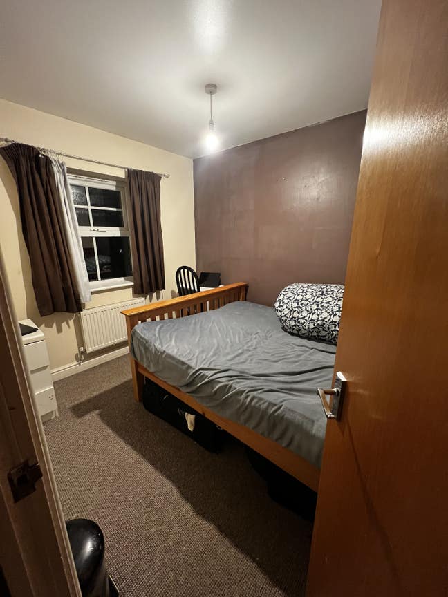Double bed room to rent  Main Photo