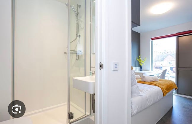 En-suite Room Near City Centre – 3 Months Stay Main Photo