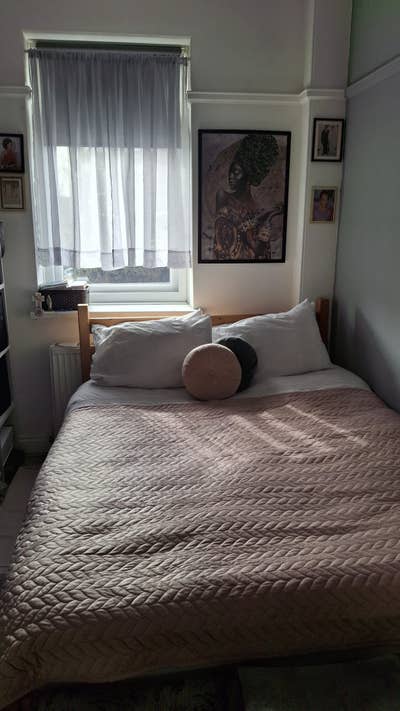 Double Rooms in a Three Bedroom Flat in Cricklewoo Main Photo