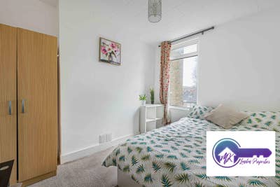 2 Double Room available now in Woolwich Bills inc Main Photo