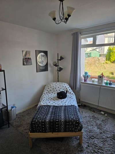 Double Room in Hanham House Share Main Photo