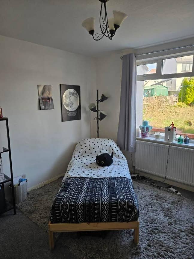 Double Room in Hanham House Share Main Photo