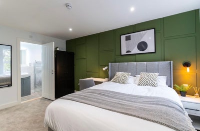 Modern En-suite Kitchenettes in professional HMO  Main Photo