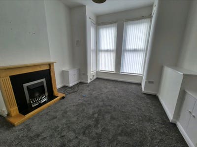 One Bedroom Ground Floor Flat Available in L20 Main Photo