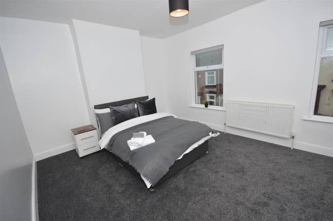 ✨4 Bed Shared House - ST4! 📍 Main Photo