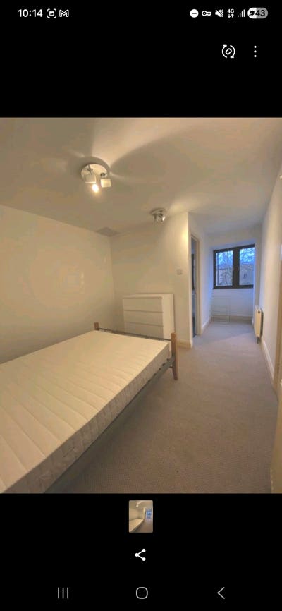 Amazing Double Canary Wharf Ensuite 1080  Main Photo