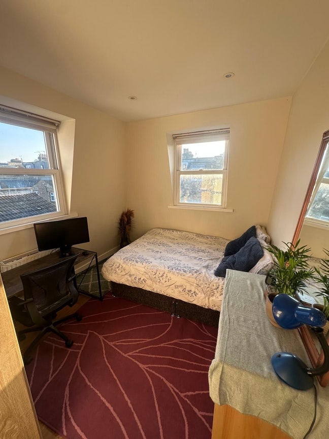 Single Room Battersea (SW11) - Female Preferred  Main Photo