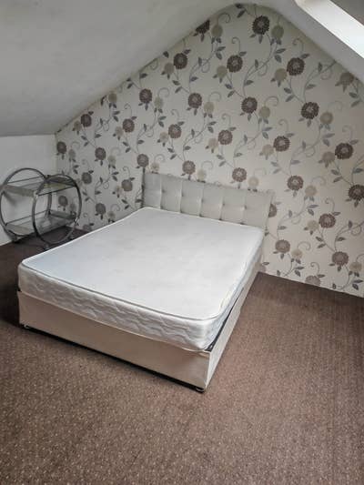 DoubleRoomforRent100&pound;(Sutton) Main Photo