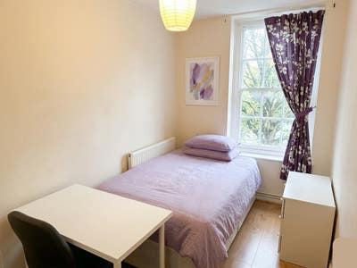👑Paddington Nearby: 2 Double Rooms👑 Main Photo