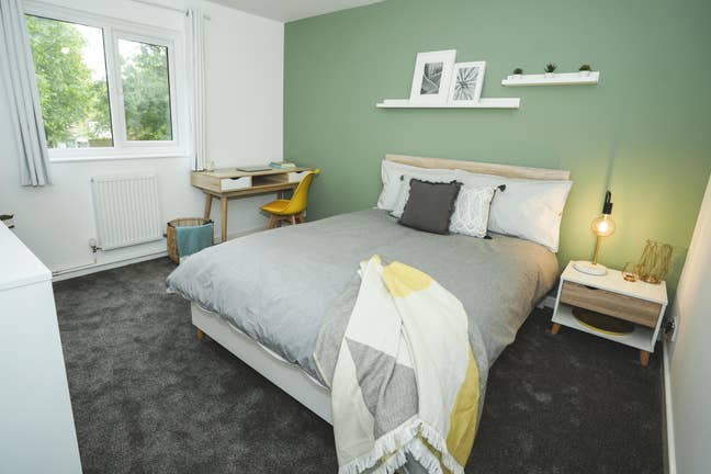 ✨Contemporary Double Bedroom in Stunning Design✨  Main Photo