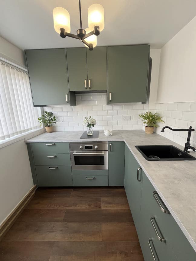 Fully self contained studio  Main Photo