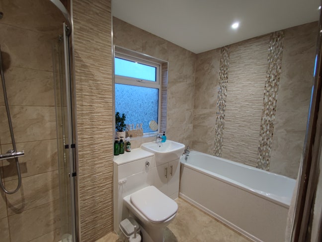 Rooms available close to RB hospital, JP Morgan Main Photo