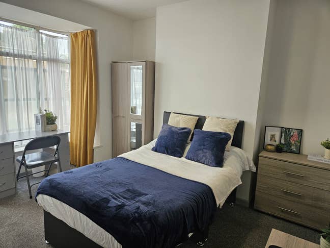 🏡 Stylish Double | Bills Included | &pound;510 PCM Main Photo