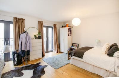 Big double room - Ealing broadway Main Photo