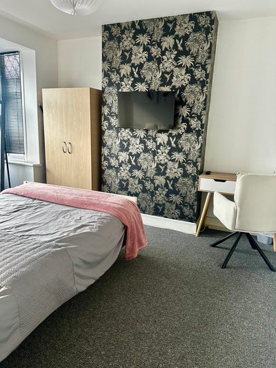 Double Room - A10 - Great Cambridge Road EN1  Main Photo